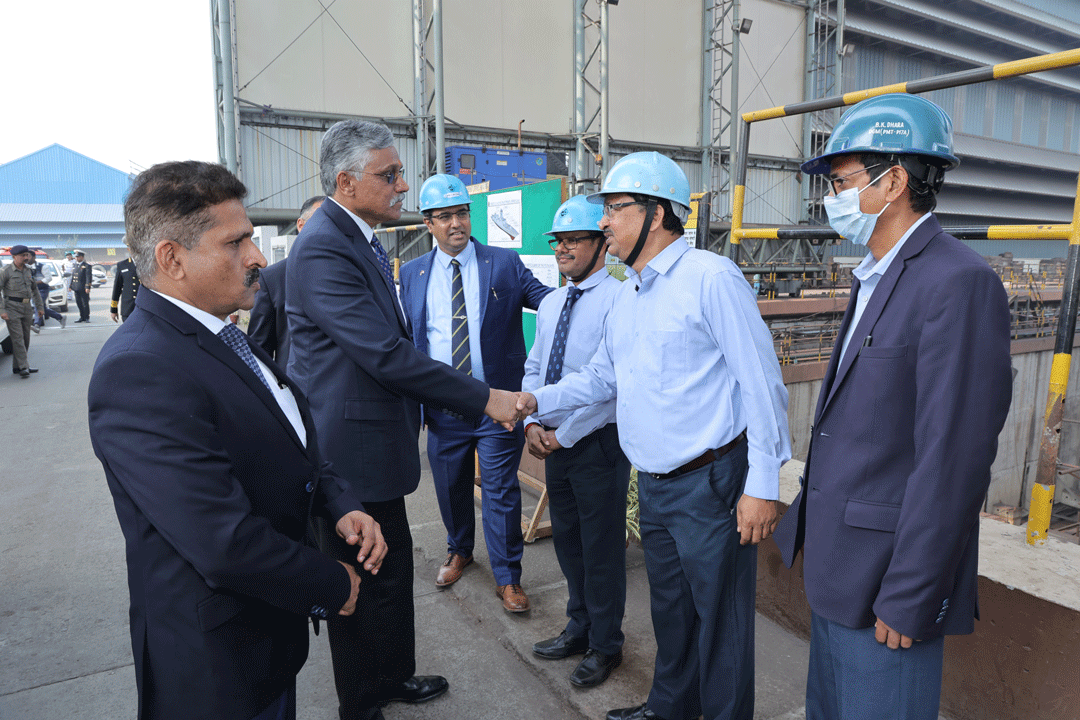 Visit of Defence Secretary to GRSE Main Works Unit on 31 Dec 22