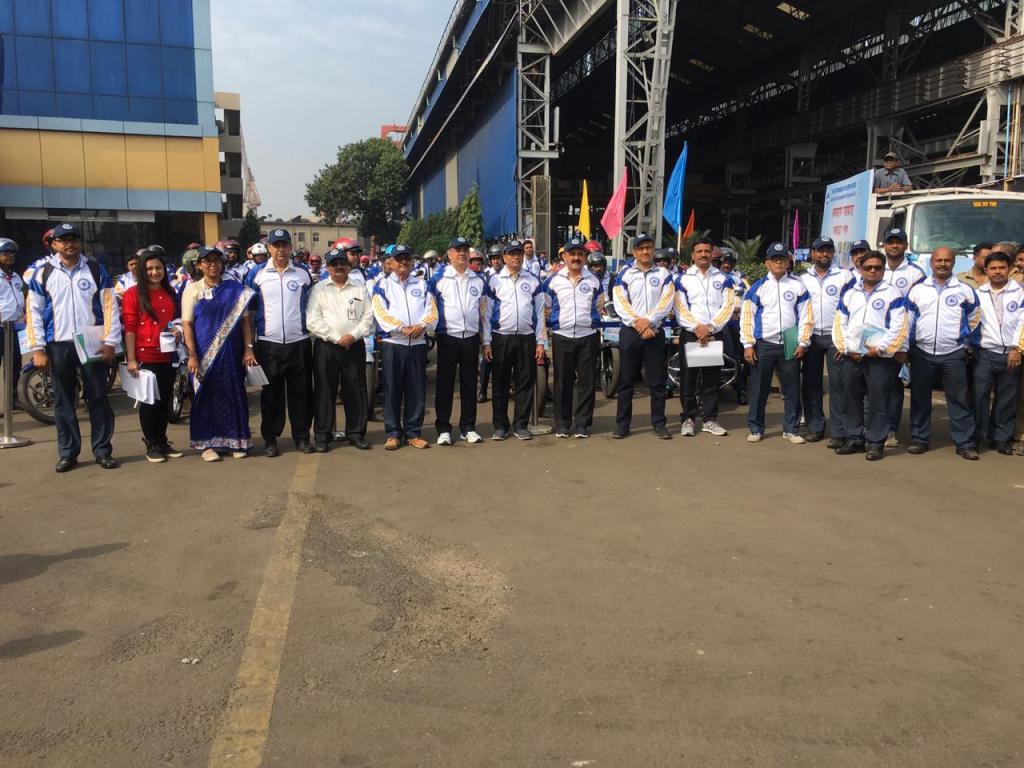 Image 4 - GRSE Swachhta Sarthi Bike Rally by Employees brings Swachhta Pakhwada 2018 to a Grand Close