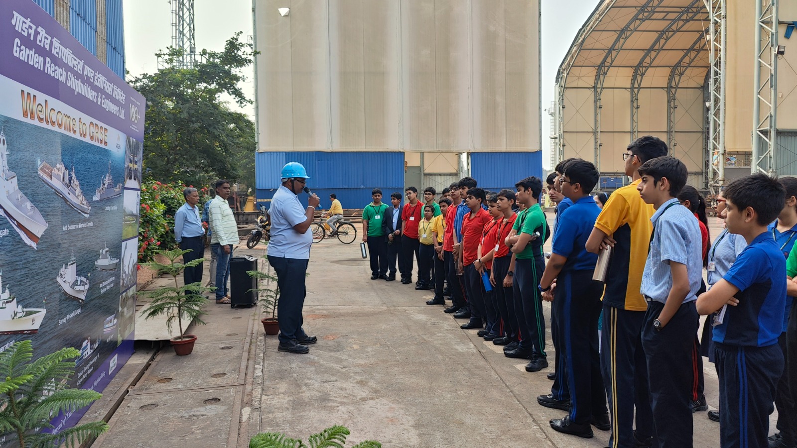 Visit of Young Academic Minds from Sri Sri Academy, Kolkata on 24 Nov 23