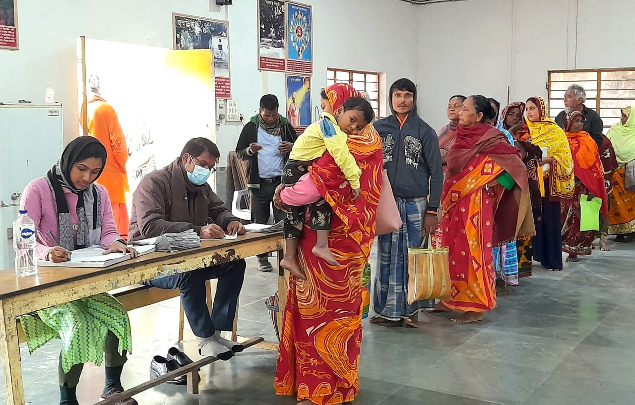 Health Check-Up Camp by GRSE at NAORA, 24 PGS (S) on 04 Jan 24