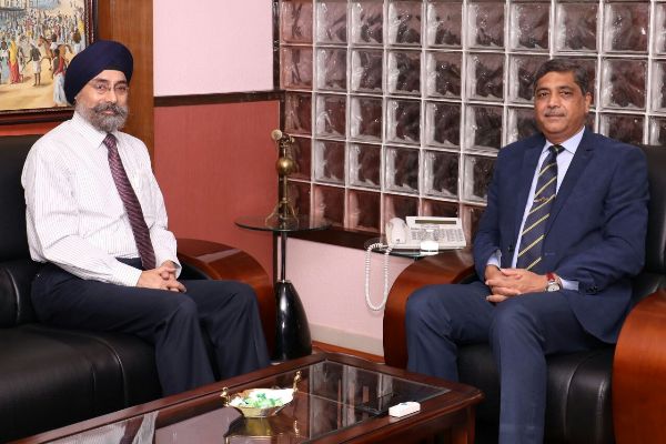 RAdm IPS Bali, AVSM, VSM, IN(Retd.), Independent Director, GRSE visits shipyard on 07 May 18