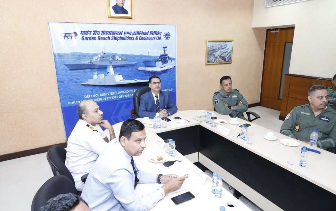 Delegation of Officers of Air Higher Command Course -42 visited GRSE on 27 Nov 18