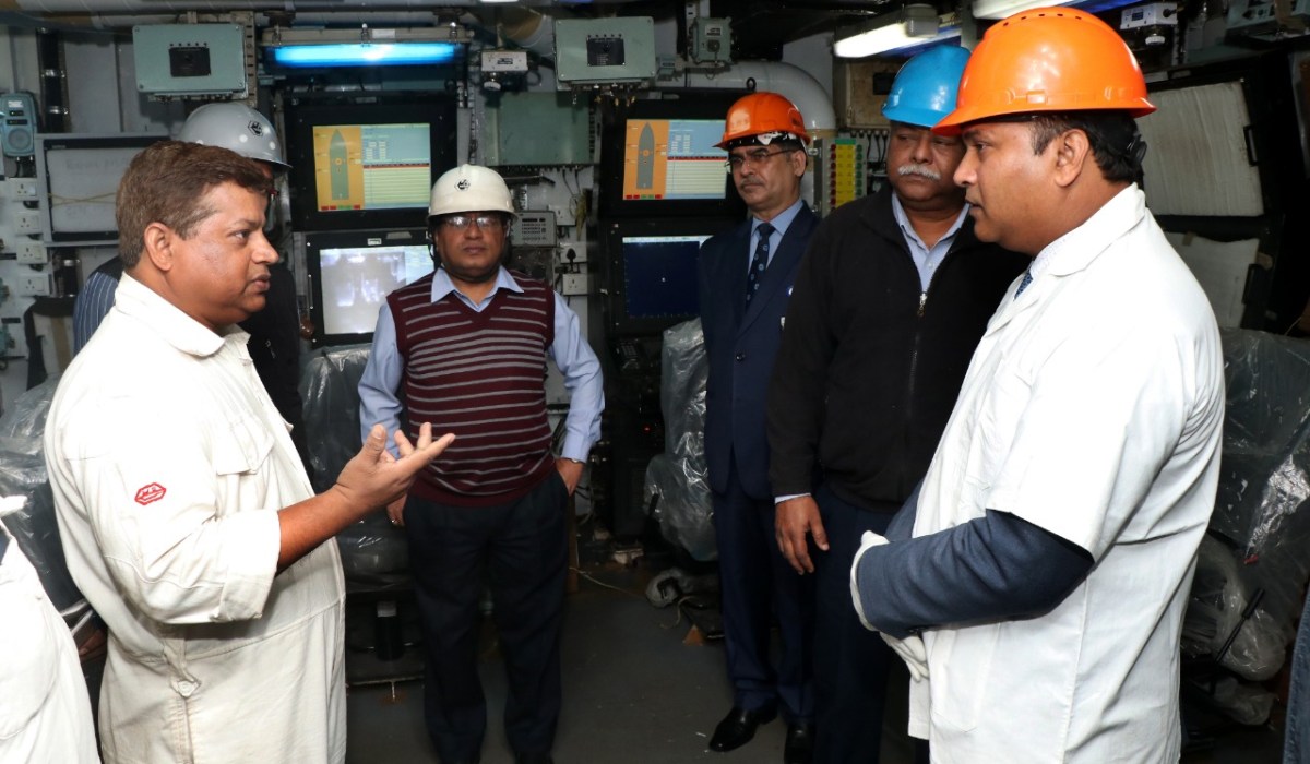 Shri Santosh Kumar, IA & AS, Principal Director of Commercial Audit, visits GRSE on 20 Dec 19