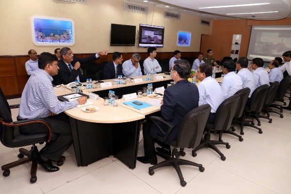 Shri Apurva Chandra, IAS Director General (Acquisition), MOD visited GRSE on 12 Oct 18.
