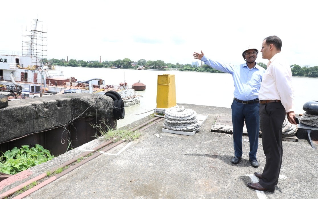 A Board of Officers led by Cmde Tikoo, AGM (YS&QA) ND(Vizag), IN visited GRSE on 20 Jul 18