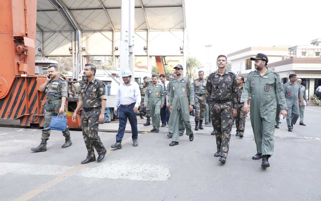 Delegation of Officers of Air Higher Command Course -42 visited GRSE on 27 Nov 18