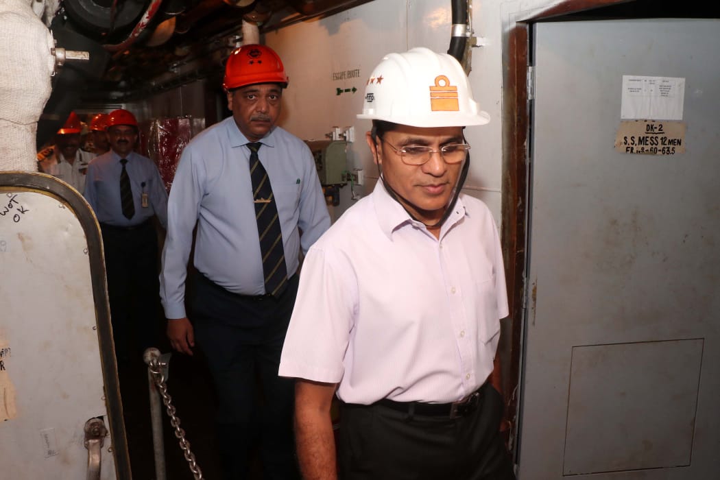 Vice Admiral SN Ghormade, AVSM, NM, Chief of Staff, HQENC visits GRSE on 24 Sep 19