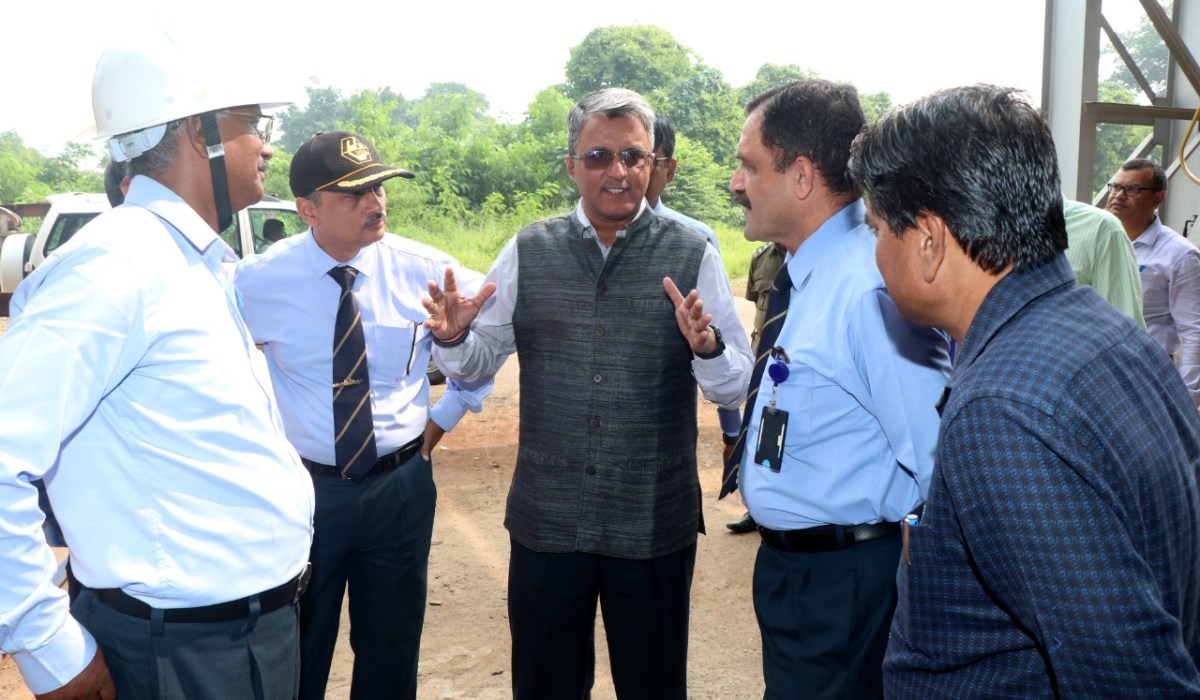 Delegation from Inland Waterways Authority of India (IWAI) visit GRSE on 01 Nov 19
