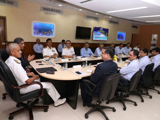 Vice Admiral M S Pawar, AVSM, VSM, COS, HQENC visits GRSE on 17 May 18