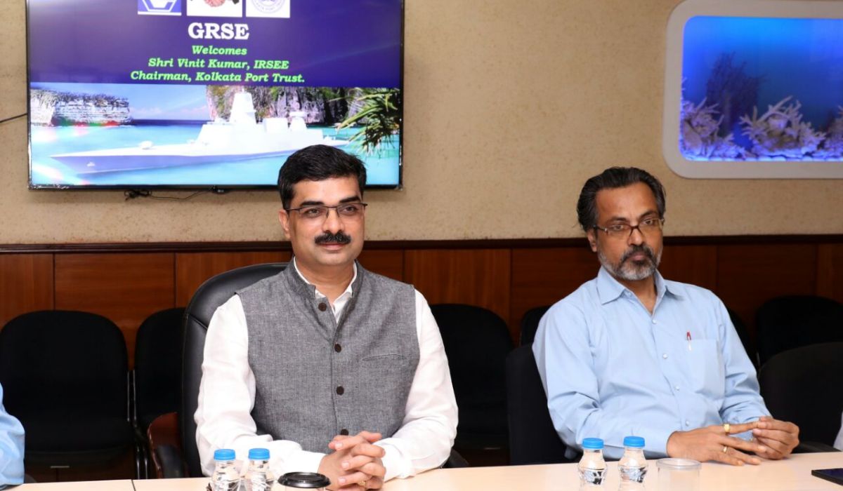 Shri Vinit Kumar, Chairman- Kolkata Port Trust, visits GRSE on 01 Sep 18