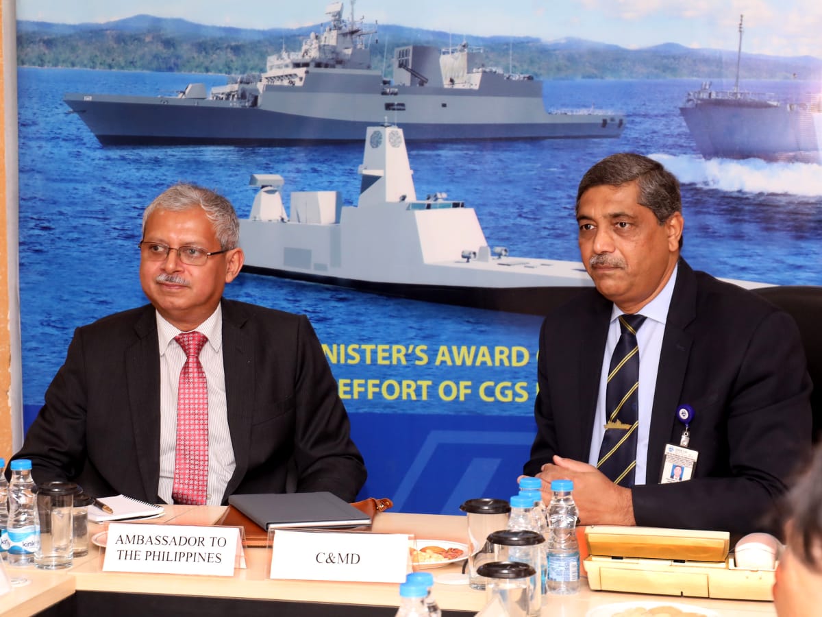 Shri Jaideep Mazumdar, Ambassador to The Philippines, visits GRSE on 24 Dec 18