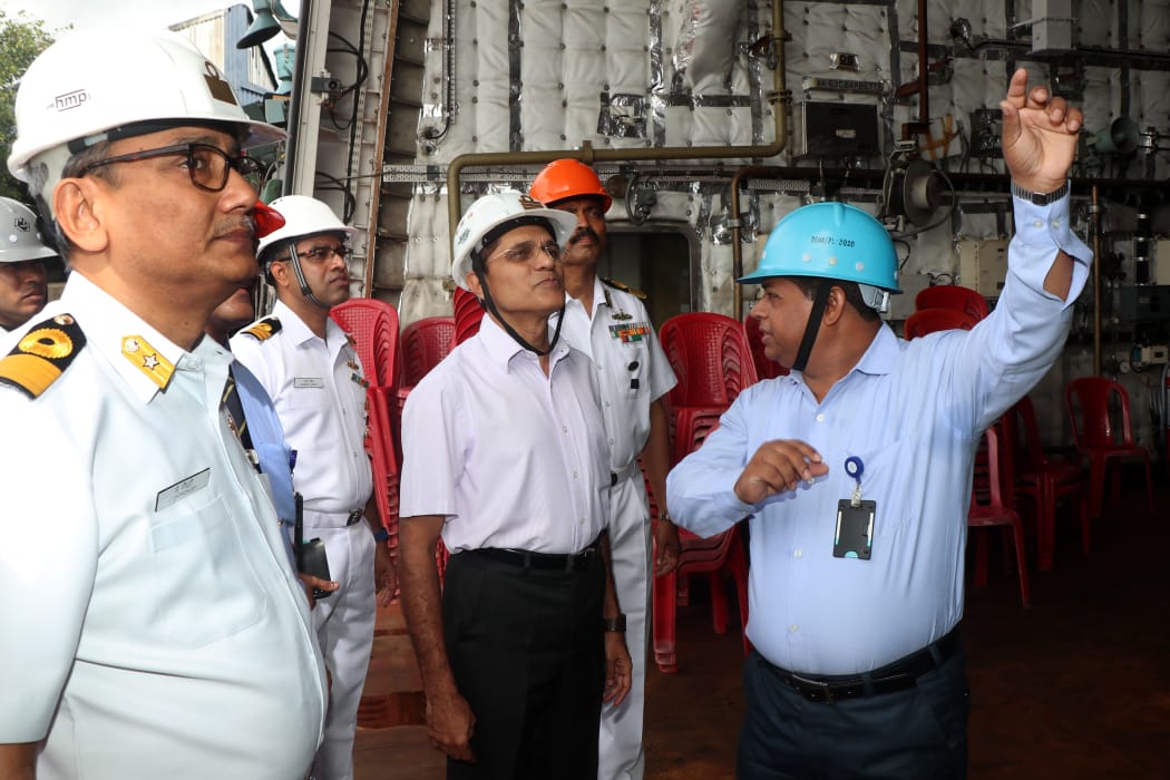 Vice Admiral SN Ghormade, AVSM, NM, Chief of Staff, HQENC visits GRSE on 24 Sep 19