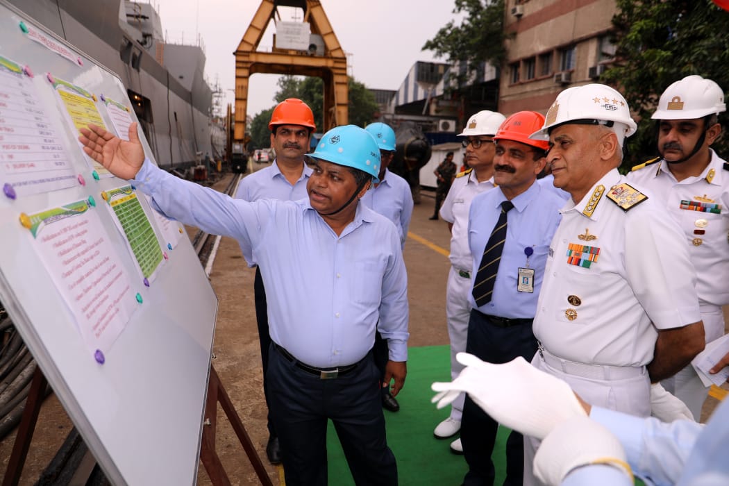 Admiral Sunil Lanba, PVSM, AVSM, ADC, Chief of Naval Staff visits GRSE on 14 May 19