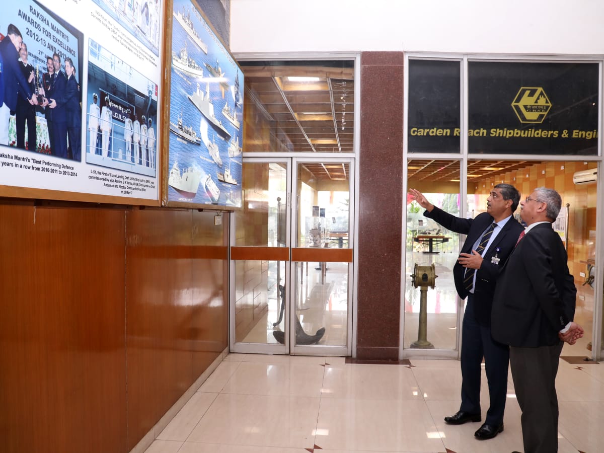 Shri Jaideep Mazumdar, Ambassador to The Philippines, visits GRSE on 24 Dec 18