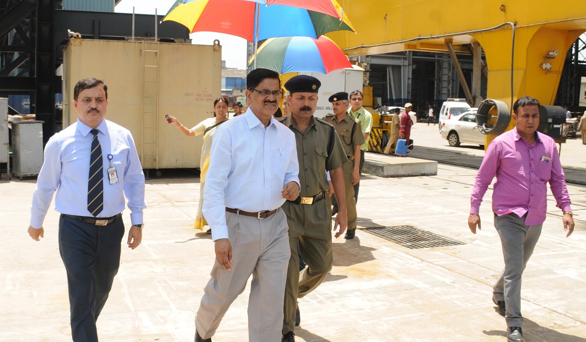 Shri Sanjay Kothari, IAS (Retd.) Chairman, PESB visits GRSE on 11 Apr 17