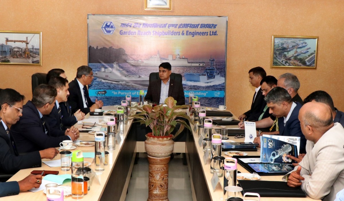 Admiral Aurangzeb Chowdhury, NBP, OSP, BCGM, PCGM, BCGMS, Chief Of Naval Staff, Bangladesh Navy visits GRSE on 12 Dec 19