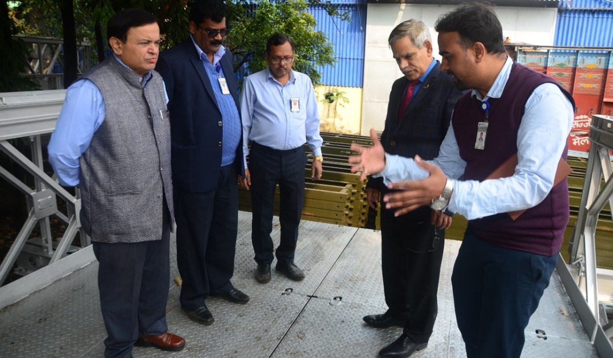 Major General Mohan Ram ADGQA (EE)/ Delhi and Mr. A.K Anand, SQAO/SQAE(EE)/Kolkata visit GRSE on 29 Jan 2020