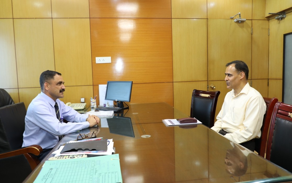 A Board of Officers led by Cmde Tikoo, AGM (YS&QA) ND(Vizag), IN visited GRSE on 20 Jul 18