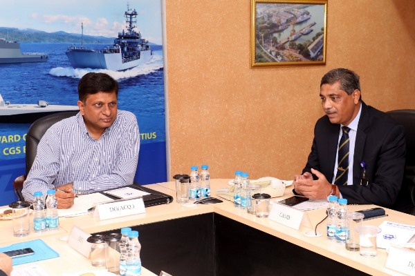 Shri Apurva Chandra, IAS Director General (Acquisition), MOD visited GRSE on 12 Oct 18.