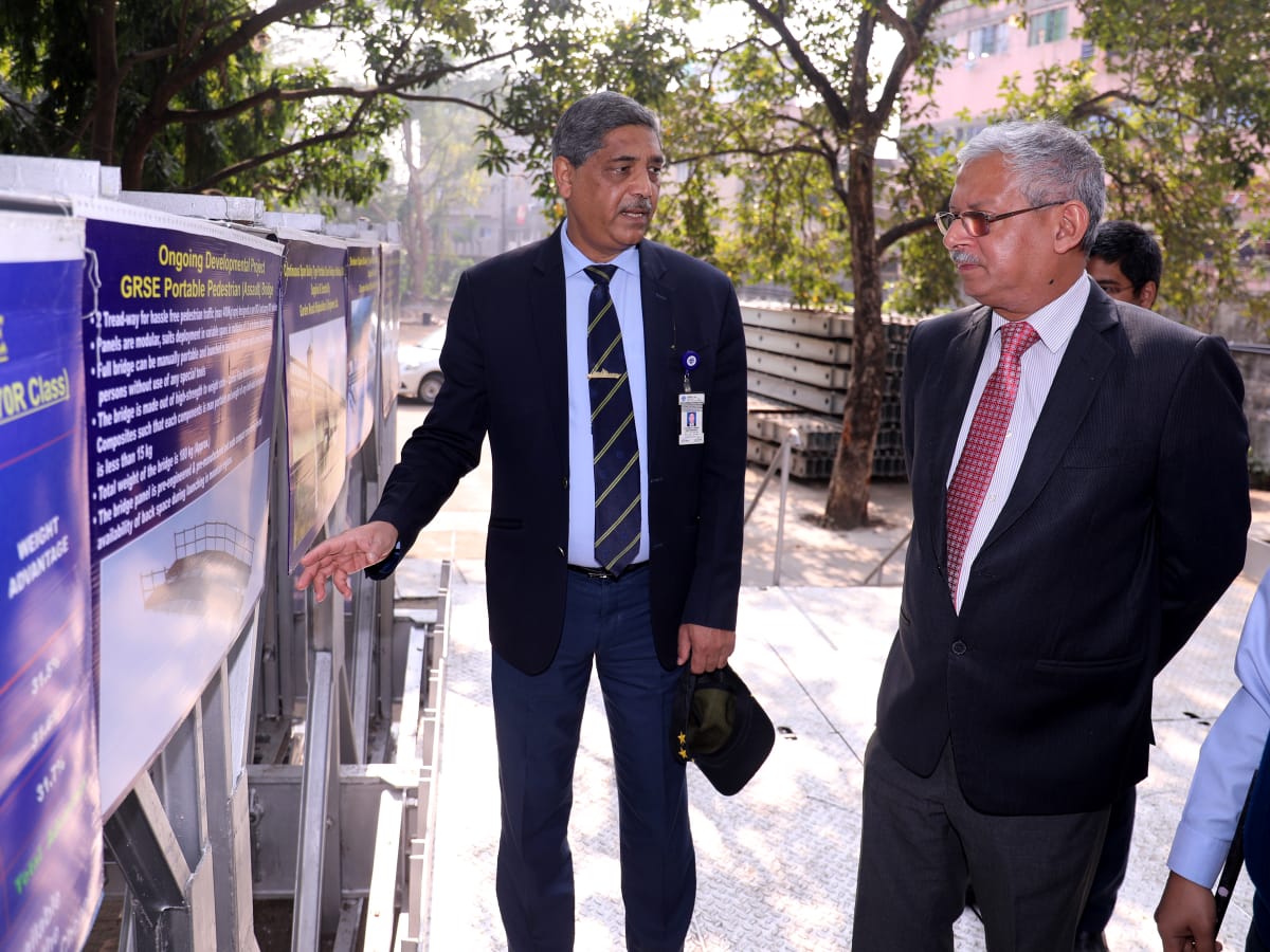 Shri Jaideep Mazumdar, Ambassador to The Philippines, visits GRSE on 24 Dec 18