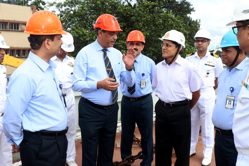 Vice Admiral SN Ghormade, AVSM, NM, Chief of Staff, HQENC visits GRSE on 24 Sep 19