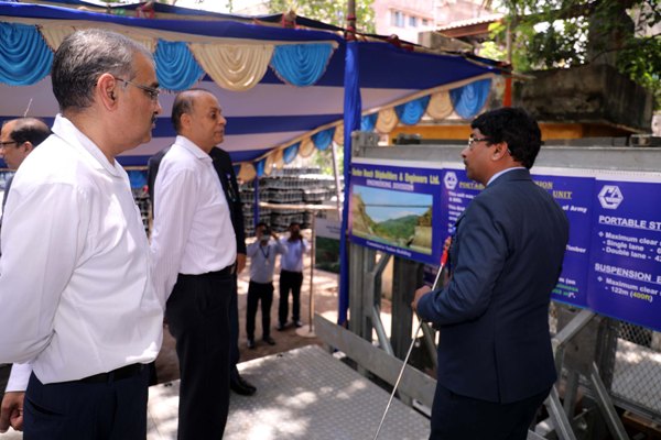 Dr. Ajay Kumar, Secretary (Defence Production) visits GRSE on 07 Jul 18 and inaugurates the Virtual Reality Lab