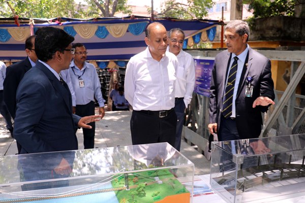 Dr. Ajay Kumar, Secretary (Defence Production) visits GRSE on 07 Jul 18 and inaugurates the Virtual Reality Lab