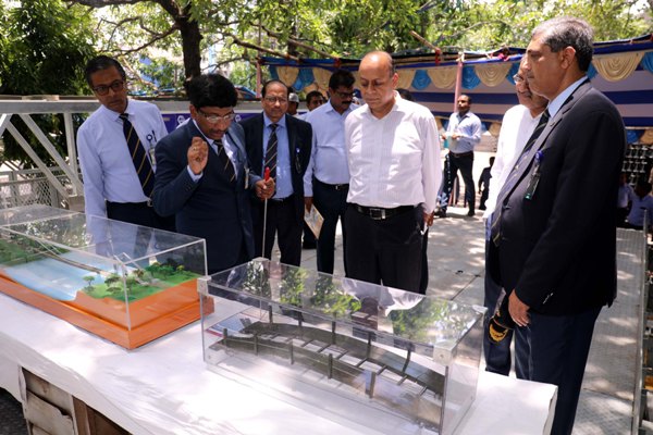 Dr. Ajay Kumar, Secretary (Defence Production) visits GRSE on 07 Jul 18 and inaugurates the Virtual Reality Lab