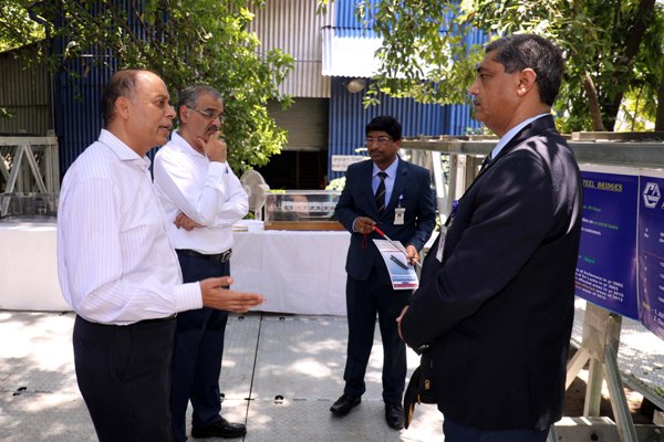 Dr. Ajay Kumar, Secretary (Defence Production) visits GRSE on 07 Jul 18 and inaugurates the Virtual Reality Lab