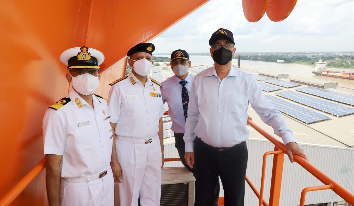 V Adm Kiran Deshmukh, AVSM, VSM, CWP & A Visited GRSE on 30 Sep 21