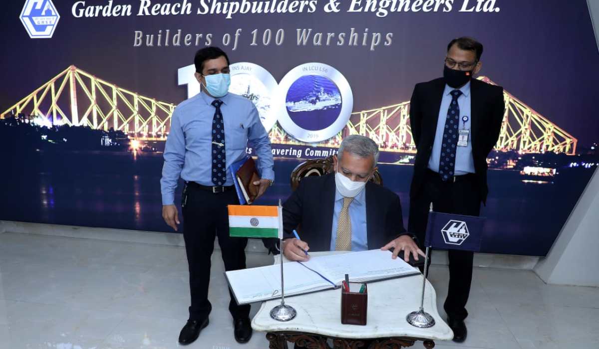 UAE Navy Delegates visits GRSE on 15 Mar 21