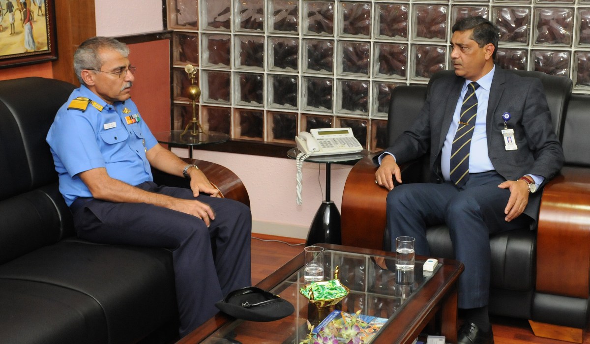 Rear Admiral Monty Khanna visits GRSE on 17 Apr 17