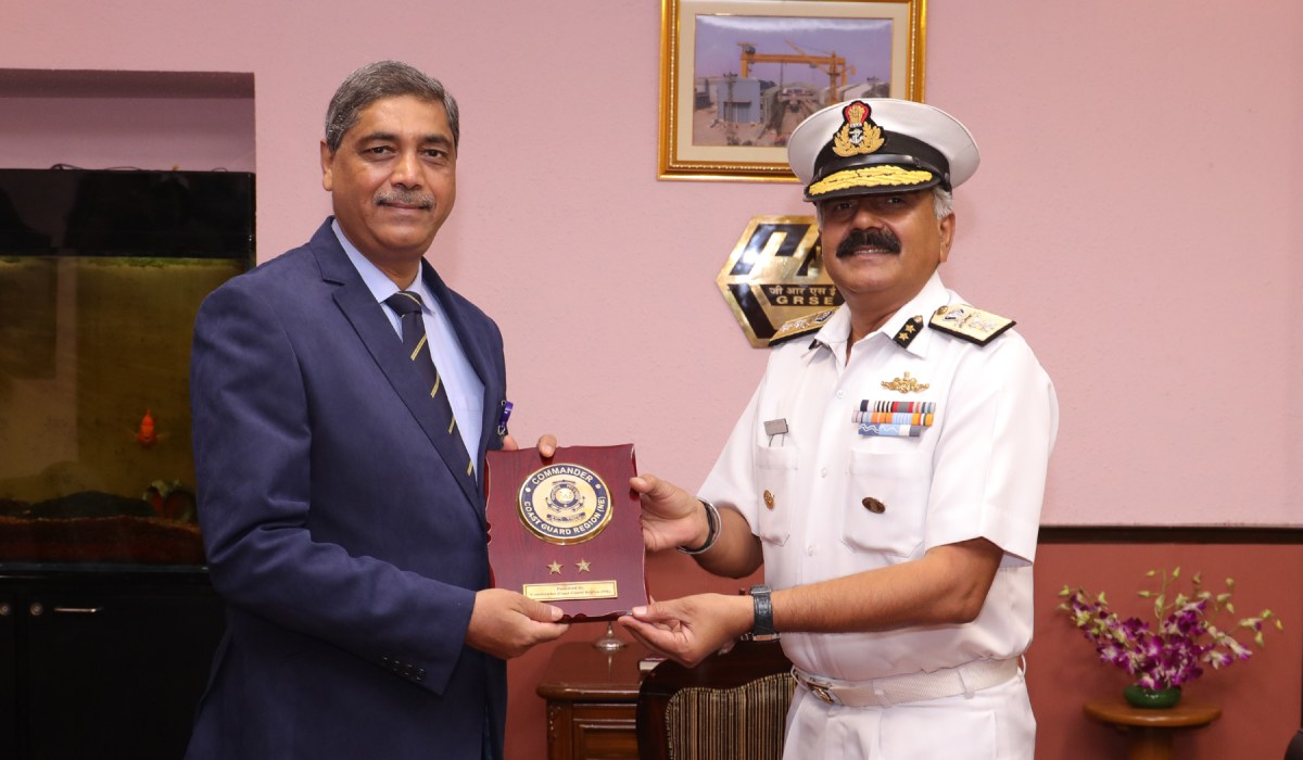 I.G Kuldip Singh Sheoran, PTM,TM, COM CG (NE) visits GRSE on 29 Jun 17