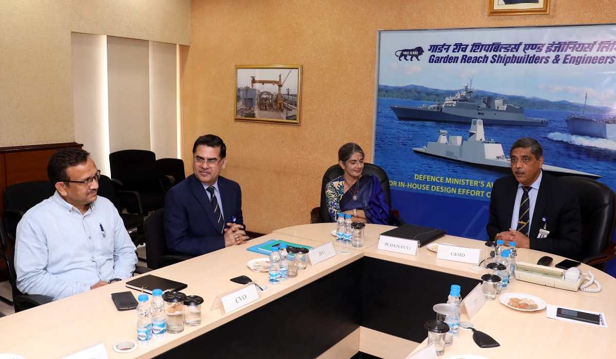 Smt. Alka Sharma, IDAS, PCDA(Navy), visits GRSE on 21 Dec 18