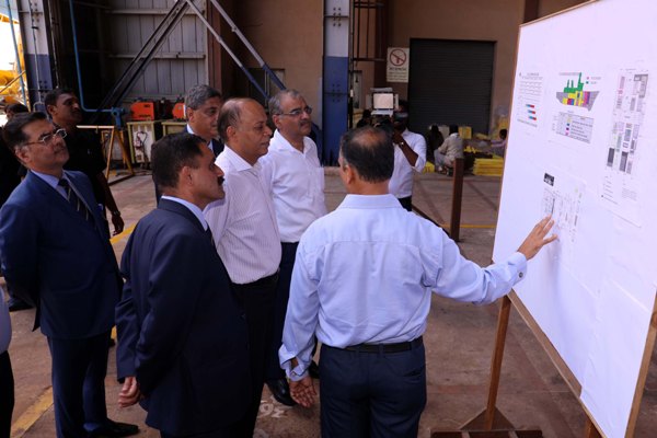 Dr. Ajay Kumar, Secretary (Defence Production) visits GRSE on 07 Jul 18 and inaugurates the Virtual Reality Lab