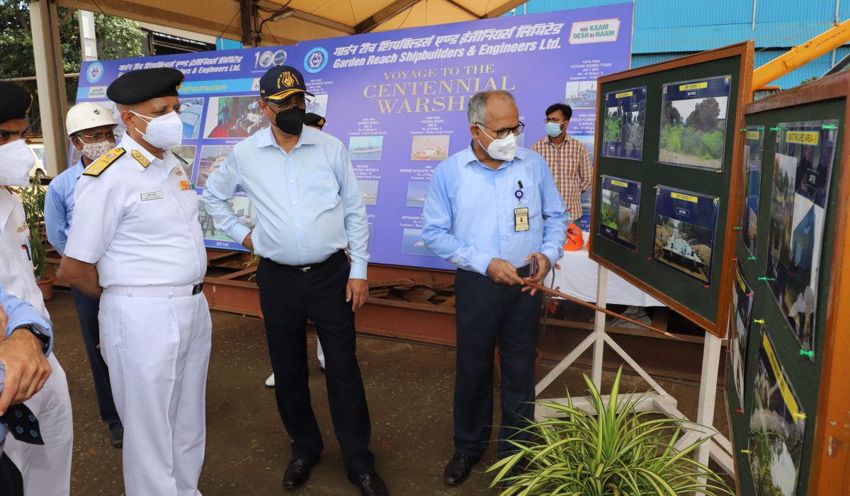 V Adm Kiran Deshmukh, AVSM, VSM, CWP & A Visited GRSE on 30 Sep 21