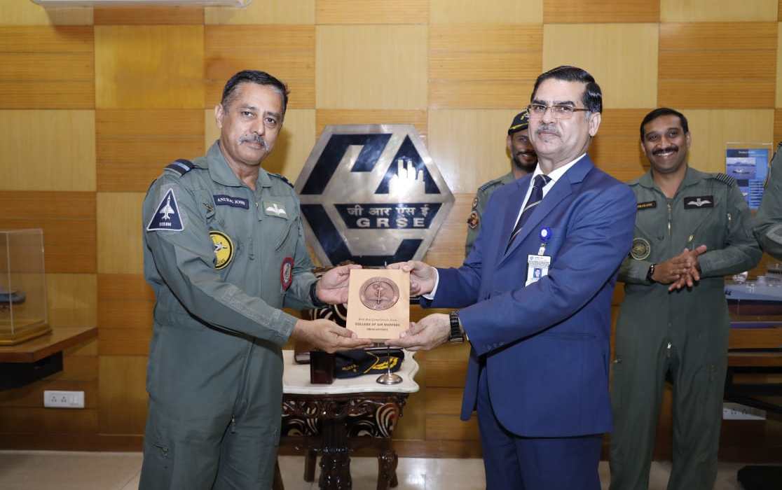 Delegation of Officers of Air Higher Command Course -42 visited GRSE on 27 Nov 18