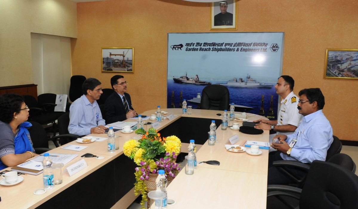Capt. Kuldip Kaushik DA Designate visits GRSE on 27 Jul 2017