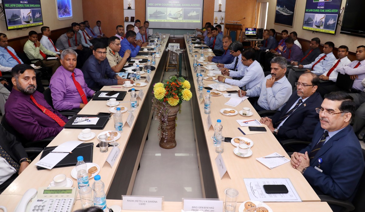 Bangladesh Army War College Delegation visits GRSE on 06 Oct 17
