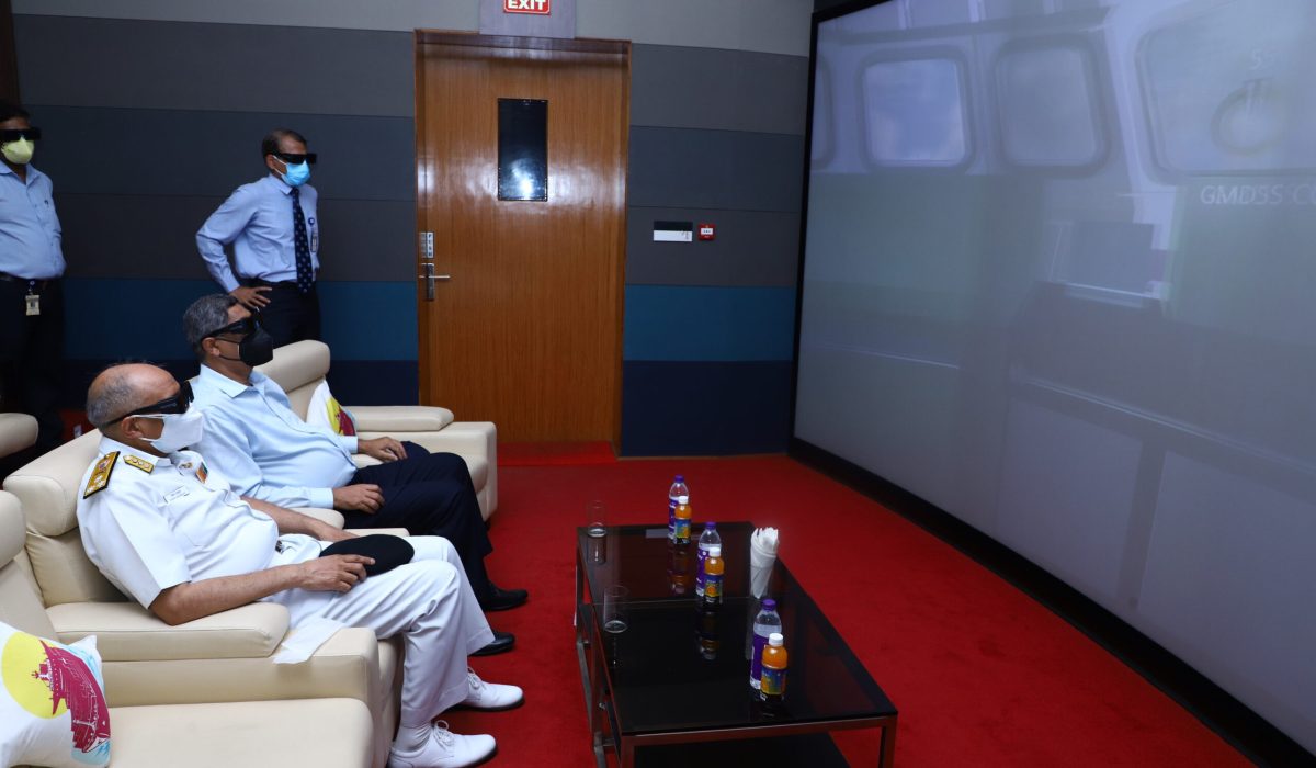 V Adm Kiran Deshmukh, AVSM, VSM, CWP & A Visited GRSE on 30 Sep 21