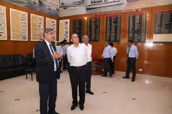 Dr. Ajay Kumar, Secretary (Defence Production) visits GRSE on 07 Jul 18 and inaugurates the Virtual Reality Lab