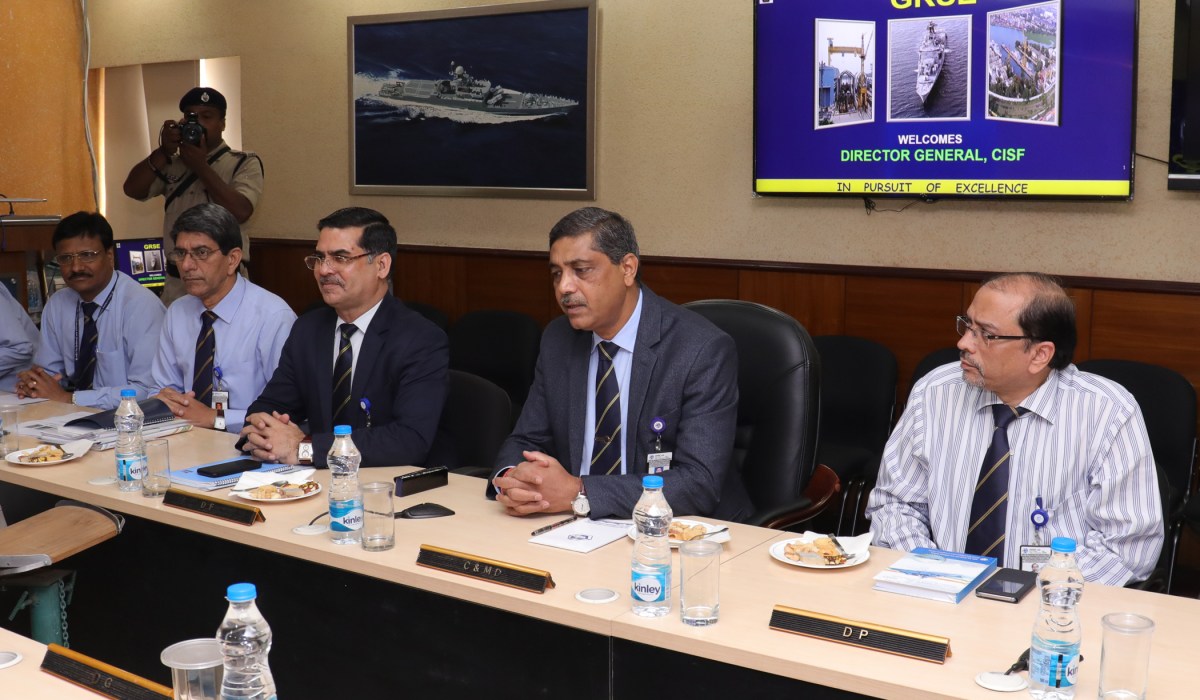 DG CISF visits GRSE on 08 Jul 17