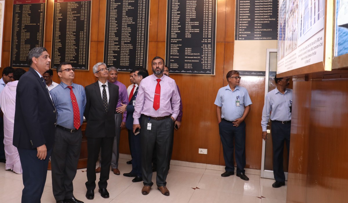 Bangladesh Army War College Delegation visits GRSE on 06 Oct 17