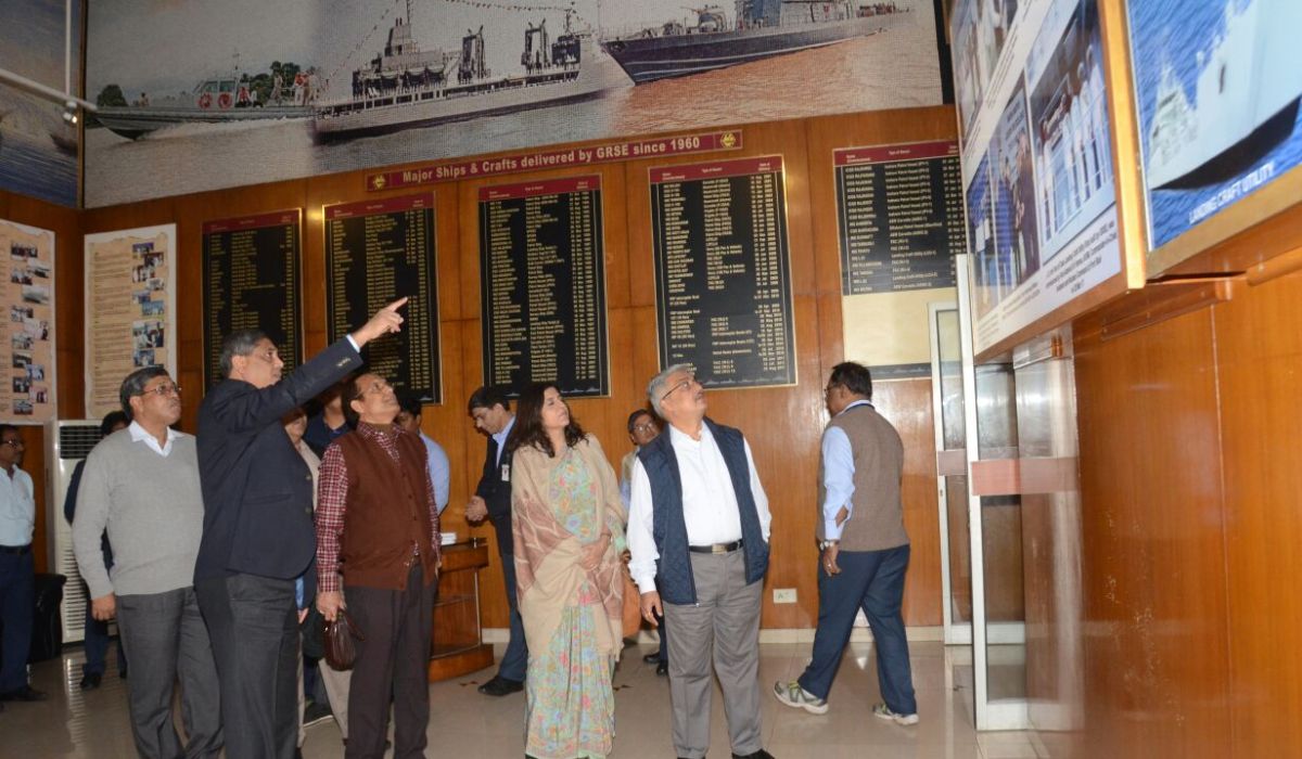 Member, Central Board of Direct Taxes Visited GRSE on 10 Dec 17