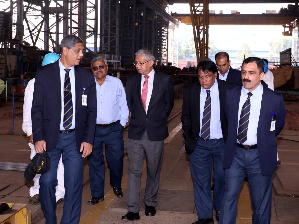 Shri Jaideep Mazumdar, Ambassador to The Philippines, visits GRSE on 24 Dec 18