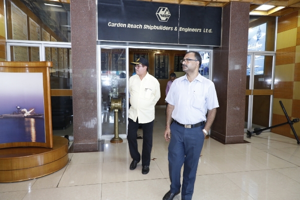 Dr Biswapriya Roy Chowdhury, visits GRSE on 14 Aug 18