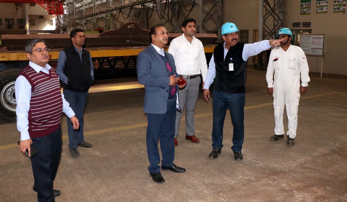 Shri Santosh Kumar, IA & AS, Principal Director of Commercial Audit, visits GRSE on 20 Dec 19