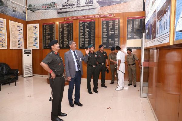 Major General AK Sanyal, VSM, GOC, Bengal Area visited GRSE on 09 Aug 18