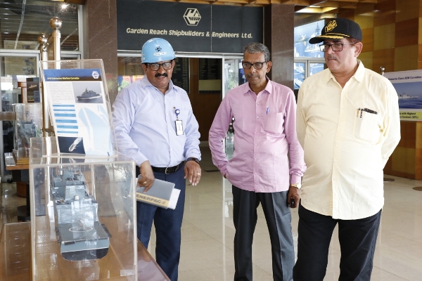 Dr Biswapriya Roy Chowdhury, visits GRSE on 14 Aug 18