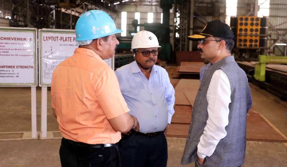 Shri Vinit Kumar, Chairman- Kolkata Port Trust, visits GRSE on 01 Sep 18